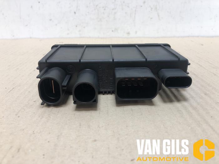 Gebruikte Boordcomputer Mini Mini (F55) 1.5 12V Cooper Prijs op aanvraag aangeboden door Van Gils Automotive