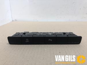 Gebruikte PDC Schakelaar Citroen C3 (FC/FL/FT) 1.1 Prijs € 30,00 Margeregeling aangeboden door Van Gils Automotive