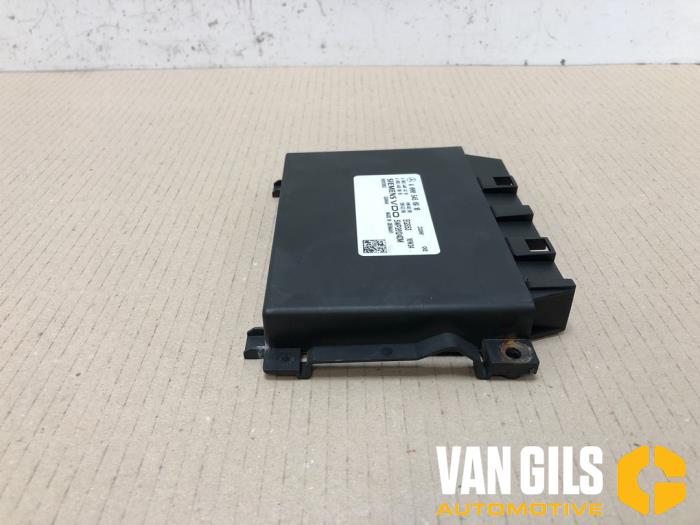 Computer Automatische Bak van een Mercedes-Benz E (W212) E-200 CDI 16V BlueEfficiency,BlueTEC 2010