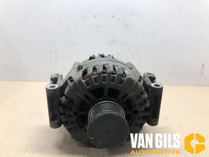 Dynamo van een Mercedes-Benz E (W212) E-200 CDI 16V BlueEfficiency,BlueTEC 2010