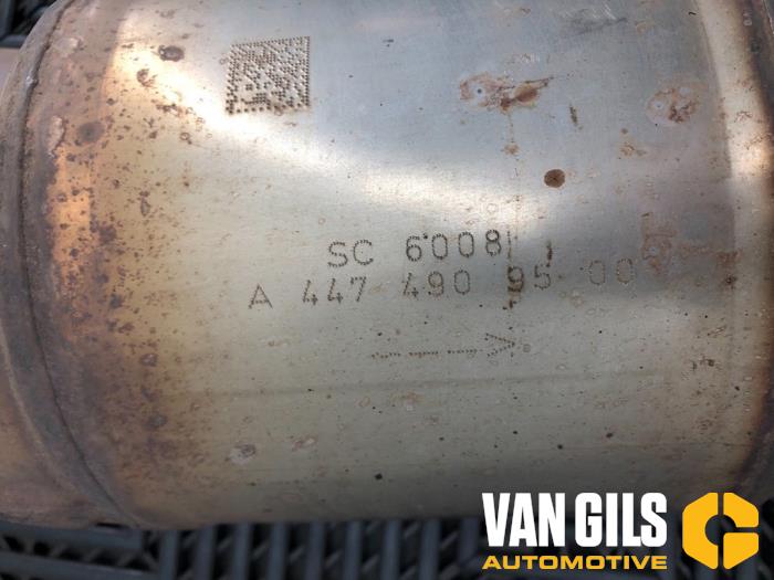 Uitlaat (compleet) van een Mercedes-Benz Vito (447.6) 2.0 116 CDI 16V 2021