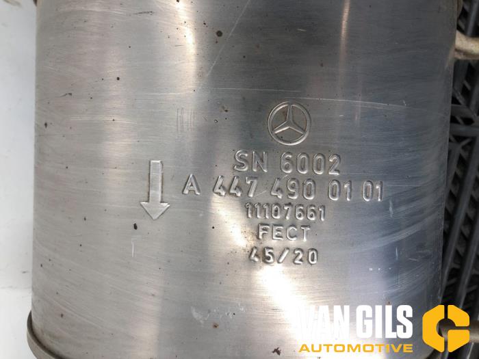 Uitlaat (compleet) van een Mercedes-Benz Vito (447.6) 2.0 116 CDI 16V 2021