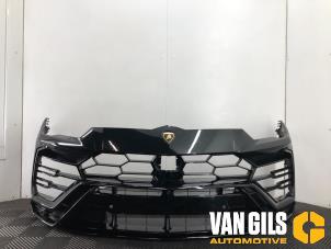 Gebruikte Voorbumper Lamborghini Urus 4.0 V8 Biturbo Prijs € 6.499,99 Margeregeling aangeboden door Van Gils Automotive