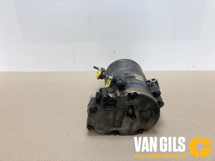 Gebruikte Pomp Airco Lynk &amp; Co 01 1.5 PHEV Prijs € 483,99 Inclusief btw aangeboden door Van Gils Automotive