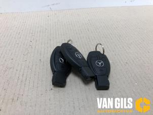 Gebruikte Sleutel Mercedes Vito (447.6) 2.0 116 CDI 16V Prijs op aanvraag aangeboden door Van Gils Automotive