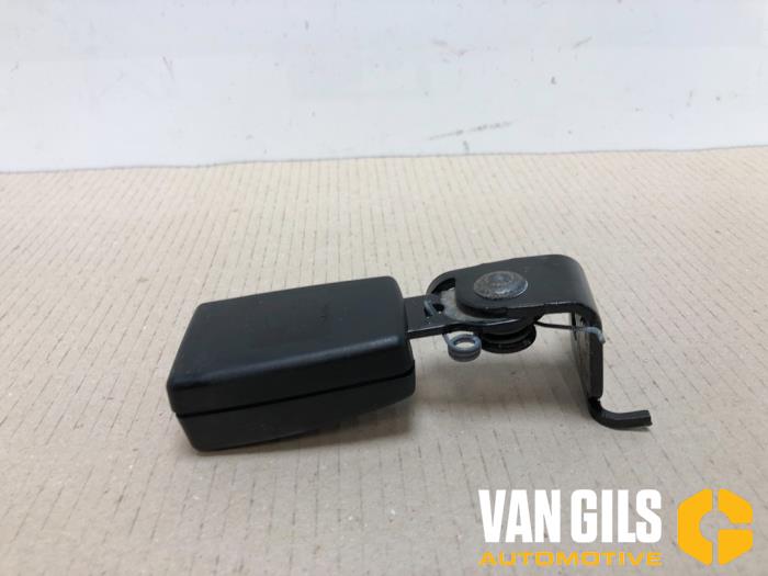 Veiligheidsgordel Insteek links-achter van een BMW X3 (F25) xDrive35i 3.0 24V 2011