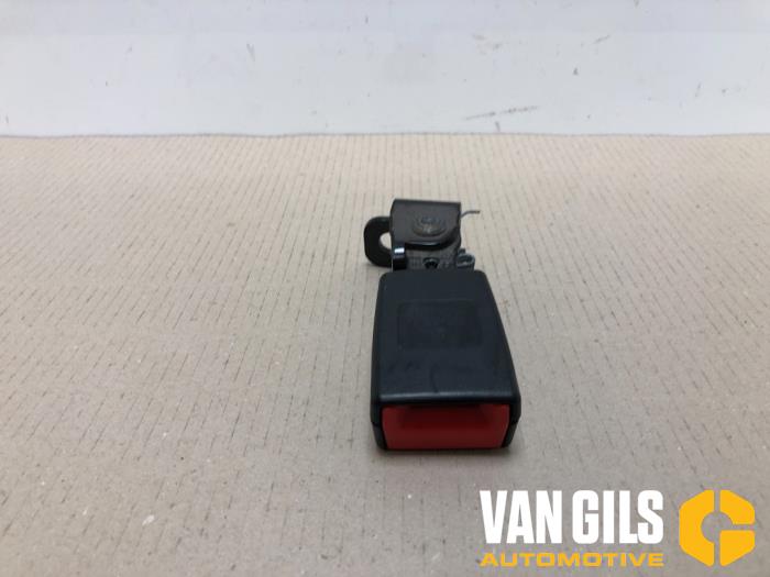 Veiligheidsgordel Insteek links-achter van een BMW X3 (F25) xDrive35i 3.0 24V 2011