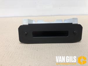 Gebruikte Uurwerk Peugeot 206 (2A/C/H/J/S) 1.4 XR,XS,XT,Gentry Prijs € 30,00 Margeregeling aangeboden door Van Gils Automotive