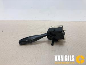 Gebruikte Pinker Schakelaar Suzuki Swift (ZA/ZC/ZD1/2/3/9) 1.5 VVT 16V Prijs € 35,00 Margeregeling aangeboden door Van Gils Automotive