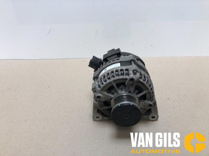 Gebruikte Dynamo Ford Fiesta 7 1.1 Ti-VCT 12V 85 Prijs op aanvraag aangeboden door Van Gils Automotive