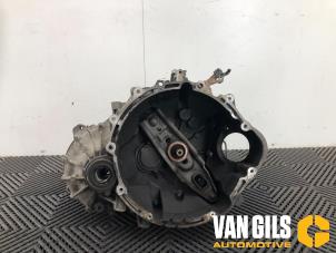 Gebruikte Versnellingsbak Smart Forfour (454) 1.0 12V Prijs € 400,00 Margeregeling aangeboden door Van Gils Automotive