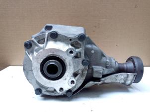 Gebruikte Tussenbak 4x4 Volvo XC70 (BZ) 2.4 D5 20V AWD Prijs € 750,00 Margeregeling aangeboden door Van Gils Automotive