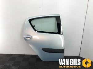 Gebruikte Deur 4Deurs rechts-achter Toyota Aygo (B10) 1.0 12V VVT-i Prijs € 150,00 Margeregeling aangeboden door Van Gils Automotive
