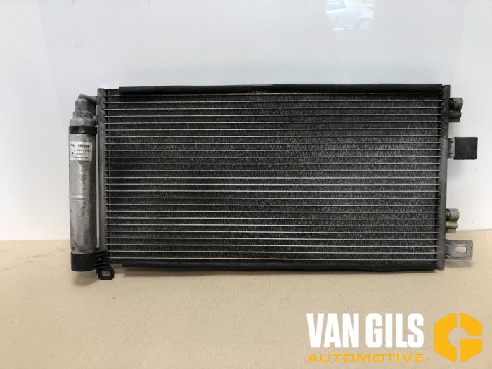 Gebruikte Airco Condensor BMW Mini (R50/53) 1.6 16V One Prijs € 80,00 Margeregeling aangeboden door Van Gils Automotive