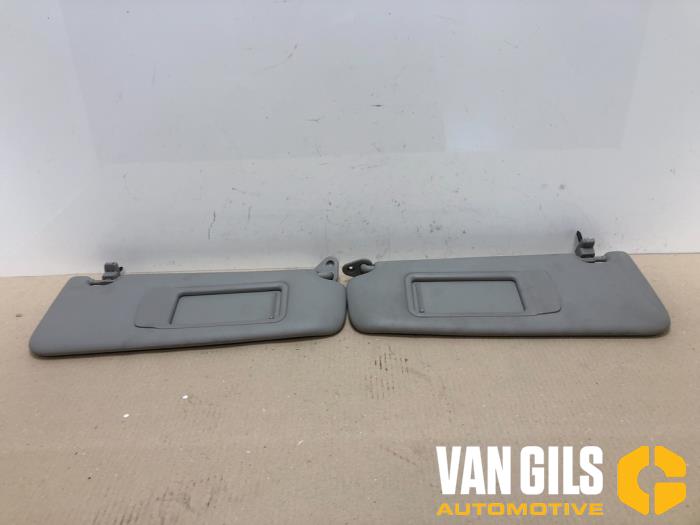 Bmw 3 series sun visor discount