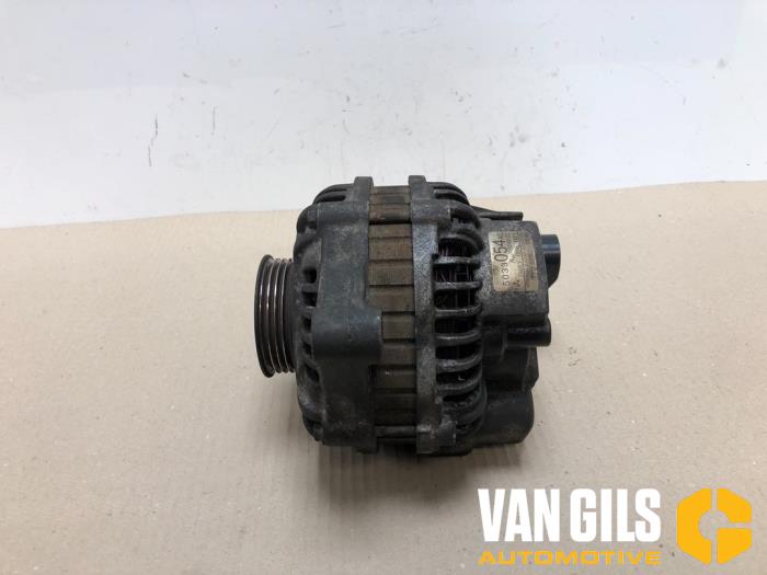 Dynamo van een Chrysler PT Cruiser 2.0 16V 2002