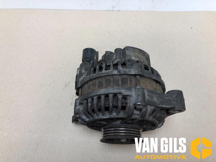 Dynamo van een Chrysler PT Cruiser 2.0 16V 2002