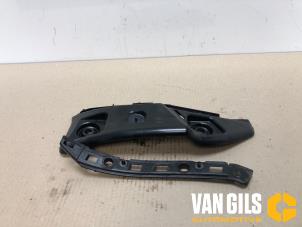 Gebruikte Bumpersteun links-achter Mercedes A (W176) 1.5 A-180 CDI, A-180d 16V Prijs € 29,99 Margeregeling aangeboden door Van Gils Automotive