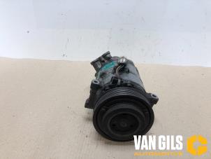 Gebruikte Pomp Airco Opel Vectra C GTS 3.2 V6 24V Prijs € 75,00 Margeregeling aangeboden door Van Gils Automotive