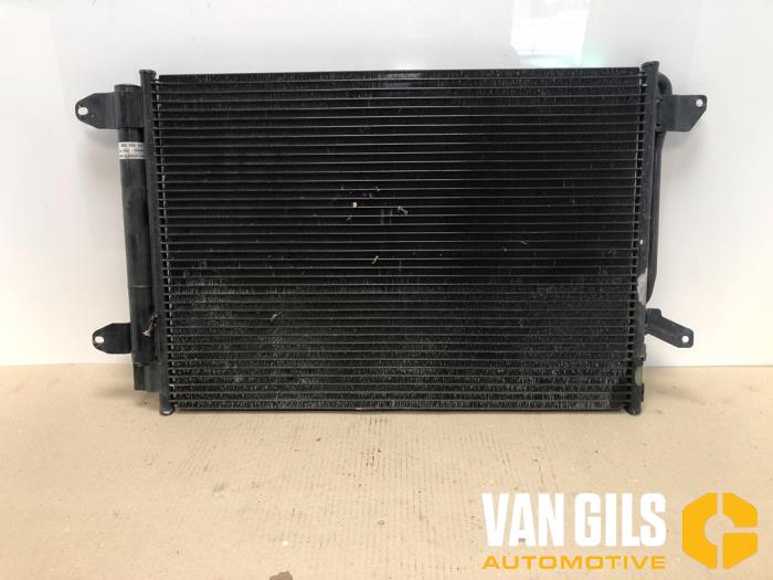 Gebruikte Airco Condensor Volkswagen Jetta IV (162/16A) 1.4 TSI Hybrid 16V Prijs € 88,00 Margeregeling aangeboden door Van Gils Automotive