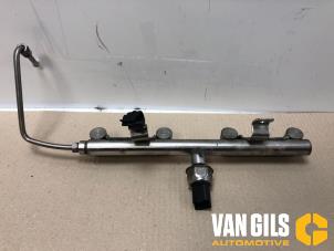 Gebruikte Injector brug Smart Forfour (454) 1.0 12V Prijs € 50,00 Margeregeling aangeboden door Van Gils Automotive