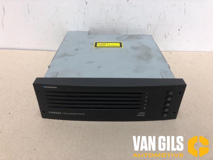 CD changer Peugeot 307 O256887 - foto 1