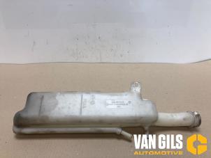 Gebruikte Expansievat Smart Forfour (454) 1.0 12V Prijs € 40,00 Margeregeling aangeboden door Van Gils Automotive