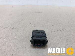 Gebruikte Diversen Kia Stonic (YB) 1.0i T-GDi 12V Eco-Dynamics+ Prijs € 30,00 Margeregeling aangeboden door Van Gils Automotive