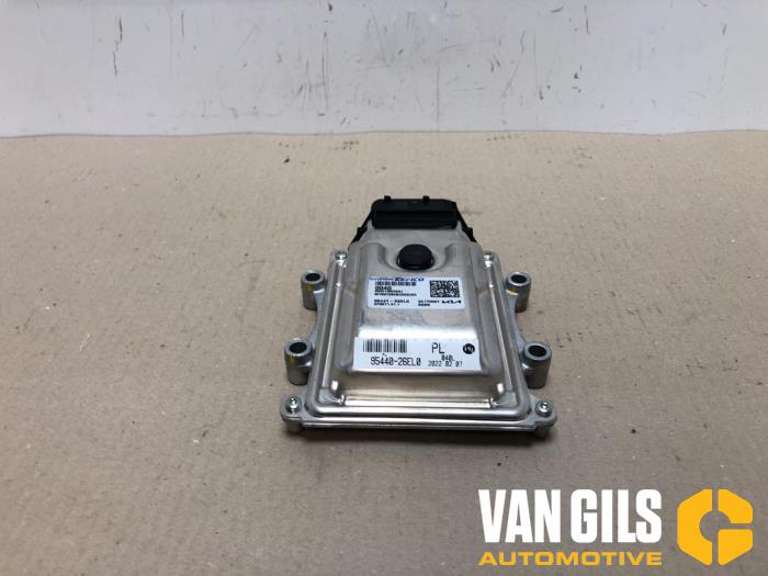 Gebruikte Module (diversen) Kia Stonic (YB) 1.0i T-GDi 12V Eco-Dynamics+ Prijs € 199,99 Margeregeling aangeboden door Van Gils Automotive