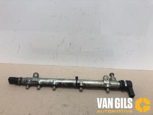 Gebruikte Injector brug Mercedes Vito (639.6) 2.2 109 CDI 16V Prijs € 50,00 Margeregeling aangeboden door Van Gils Automotive