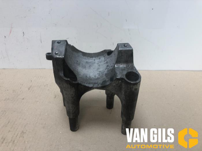 Gebruikte Motorsteun Mercedes Vito (639.6) 2.2 109 CDI 16V Prijs € 35,00 Margeregeling aangeboden door Van Gils Automotive