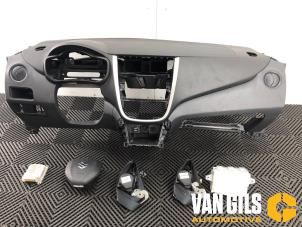 Gebruikte Airbag set + dashboard Suzuki Celerio (LF) 1.0 12V Dualjet Prijs op aanvraag aangeboden door Van Gils Automotive