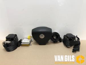 Gebruikte Airbag Set + Module Volkswagen Caddy III (2KA,2KH,2CA,2CH) 1.9 TDI Prijs € 350,00 Margeregeling aangeboden door Van Gils Automotive