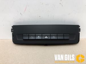 Gebruikte Schakelaar Mercedes Vito (447.6) 2.2 114 CDI 16V Prijs op aanvraag aangeboden door Van Gils Automotive