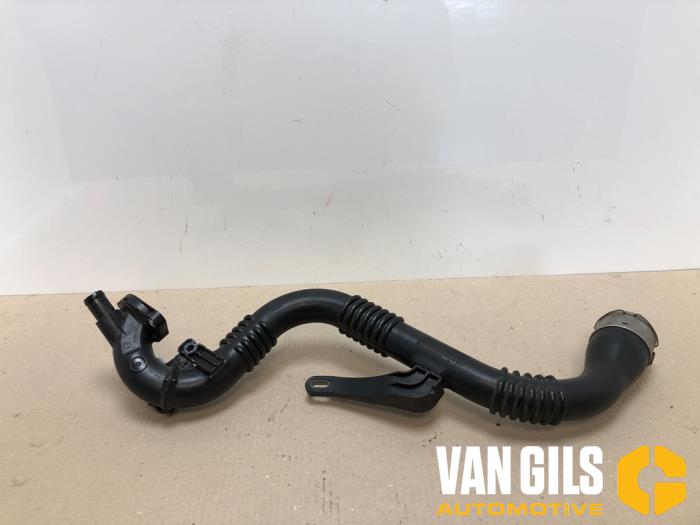 Gebruikte Intercooler Slang Renault Captur I (2R) 0.9 Energy TCE 12V Prijs op aanvraag aangeboden door Van Gils Automotive