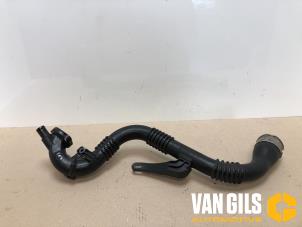 Gebruikte Intercooler Slang Renault Captur (2R) 0.9 Energy TCE 12V Prijs op aanvraag aangeboden door Van Gils Automotive