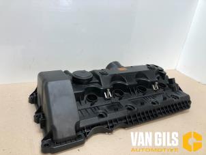 Gebruikte Kleppendeksel BMW X5 (E53) 4.4i V8 32V Prijs € 50,00 Margeregeling aangeboden door Van Gils Automotive