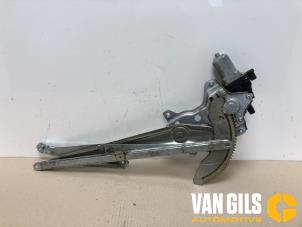 Gebruikte Raammechaniek 4Deurs rechts-voor Suzuki Splash 1.2 16V Prijs € 45,00 Margeregeling aangeboden door Van Gils Automotive