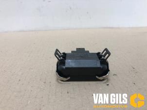 Gebruikte Sensor regen Landrover Freelander II 2.2 td4 16V Prijs op aanvraag aangeboden door Van Gils Automotive
