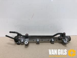 Gebruikte Injector brug Suzuki Alto (RF410) 1.1 16V Prijs € 50,00 Margeregeling aangeboden door Van Gils Automotive