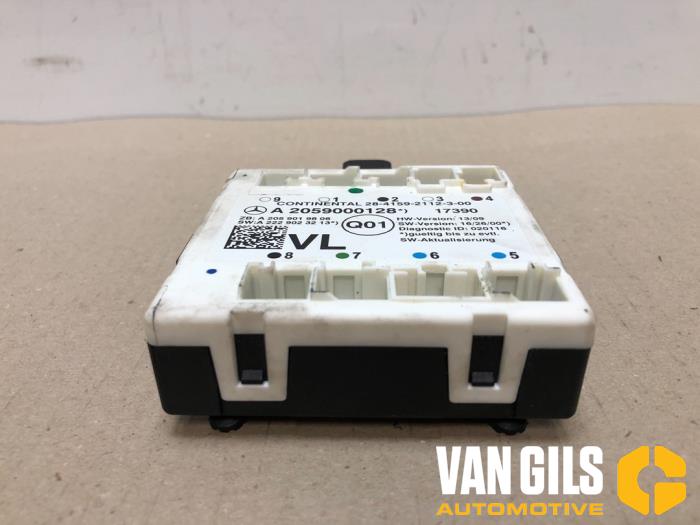 Gebruikte Module Centrale Deurvergrendeling Mercedes C Estate (S205) C-180 1.6 16V BlueEfficiency Prijs € 49,99 Margeregeling aangeboden door Van Gils Automotive