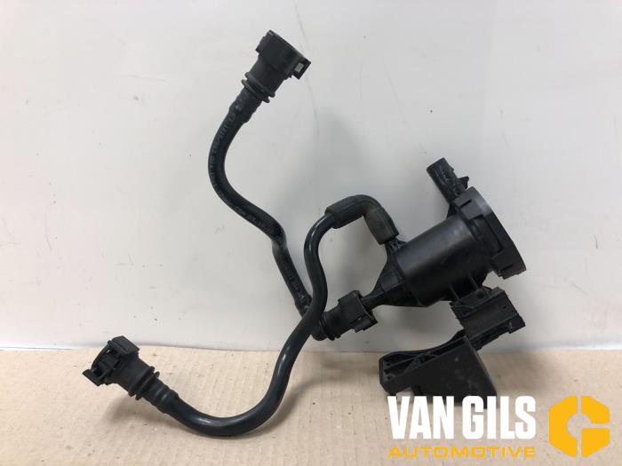 Gebruikte Vacuumpomp (Benzine) Mercedes C Estate (S205) C-180 1.6 16V BlueEfficiency Prijs op aanvraag aangeboden door Van Gils Automotive