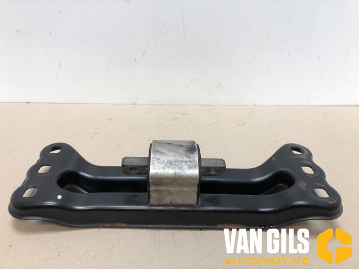 Gebruikte Motorrubber Mercedes C Estate (S204) 2.5 C-230 V6 24V Prijs € 30,00 Margeregeling aangeboden door Van Gils Automotive