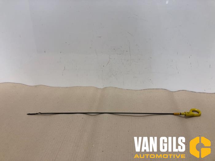 Gebruikte Olie Peilstok Volkswagen Golf VII Variant (AUVV) 1.0 TSI 12V BlueMotion Technology Prijs € 36,30 Inclusief btw aangeboden door Van Gils Automotive