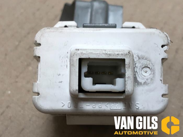 Immobiliser module van een Suzuki Splash 1.2 16V 2008