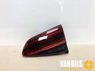 Gebruikte Achterlicht rechts Volkswagen Golf VII (AUA) 1.4 TSI 16V Prijs € 125,00 Margeregeling aangeboden door Van Gils Automotive