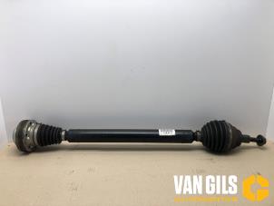 Gebruikte Aandrijfas rechts-voor Volkswagen Golf VII (AUA) 1.4 TSI 16V Prijs op aanvraag aangeboden door Van Gils Automotive