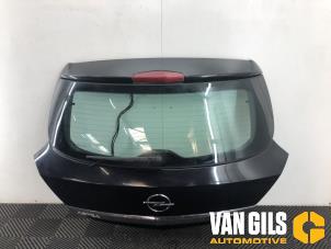 Gebruikte Achterklep Opel Astra H GTC (L08) 2.0 16V Turbo Prijs € 100,00 Margeregeling aangeboden door Van Gils Automotive