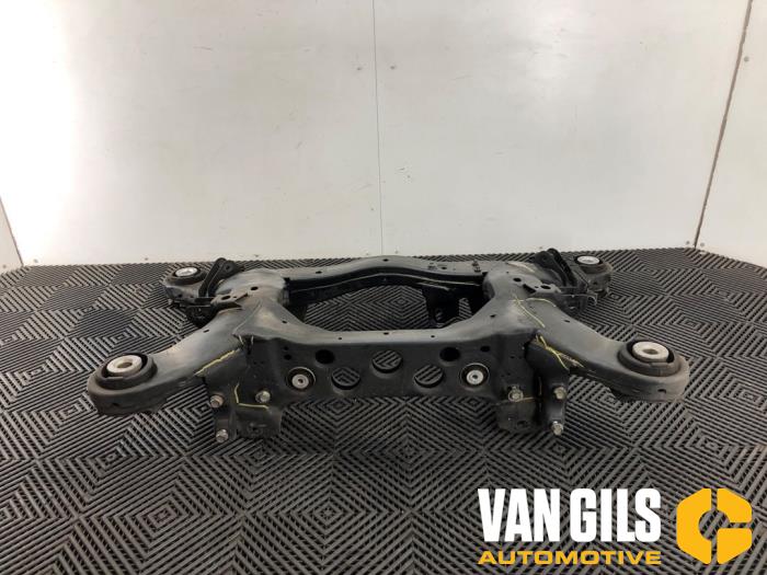 Gebruikte Subframe Mercedes GLE AMG Coupe (C292) 5.5 63 S AMG V8 biturbo 32V 4-Matic Prijs € 149,99 Margeregeling aangeboden door Van Gils Automotive