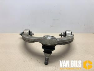 Gebruikte Draagarm boven rechts-voor Mercedes GLE AMG Coupe (C292) 5.5 63 S AMG V8 biturbo 32V 4-Matic Prijs € 89,99 Margeregeling aangeboden door Van Gils Automotive